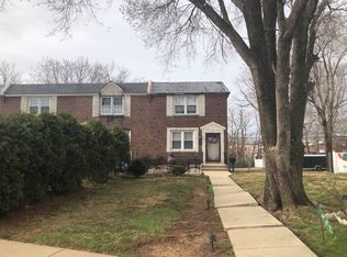 226 Gramercy Dr, Clifton Heights, PA 19018