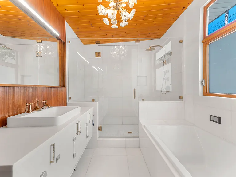 3928 Fairway Ave — Photo 12