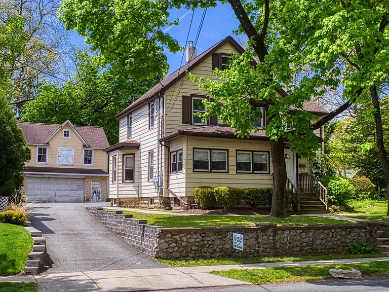 482 Kinderkamack Rd #2 — Photo 9