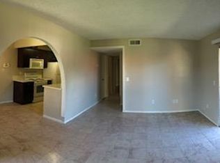 1555 Border Ave APT A, Corona, CA 92882