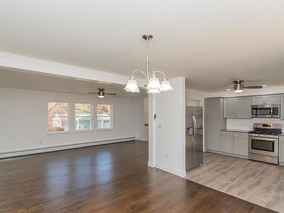 3rd image of 338 Lake Vue Dr