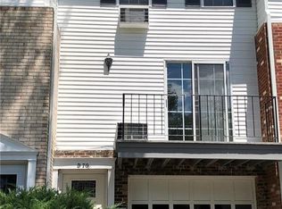 70 Hunter Ct UNIT 70, Torrington, CT 06790