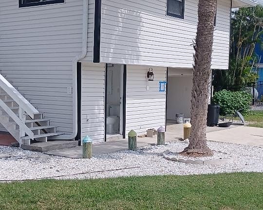 2nd image of 2380 8th Ave