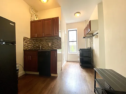 Rented by Corcoran | media 22