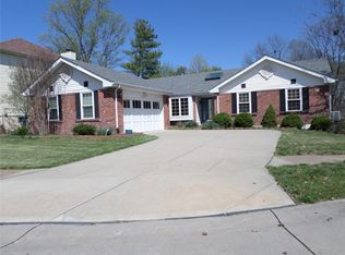 16311 Downey Terrace Ct, Ballwin, MO