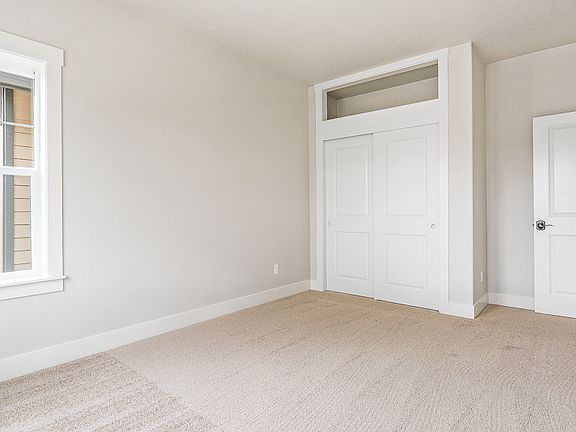 5th image of 10089 NW 289th Ave