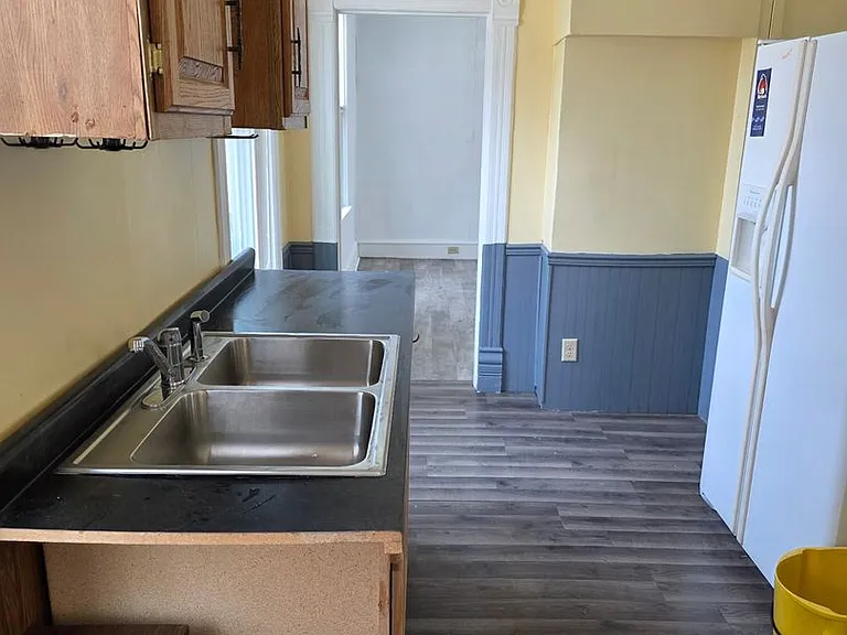 1330 N 12th St. (9 Unit) — Photo 6