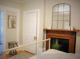 1 Champney Pl #1, Boston, MA 02114