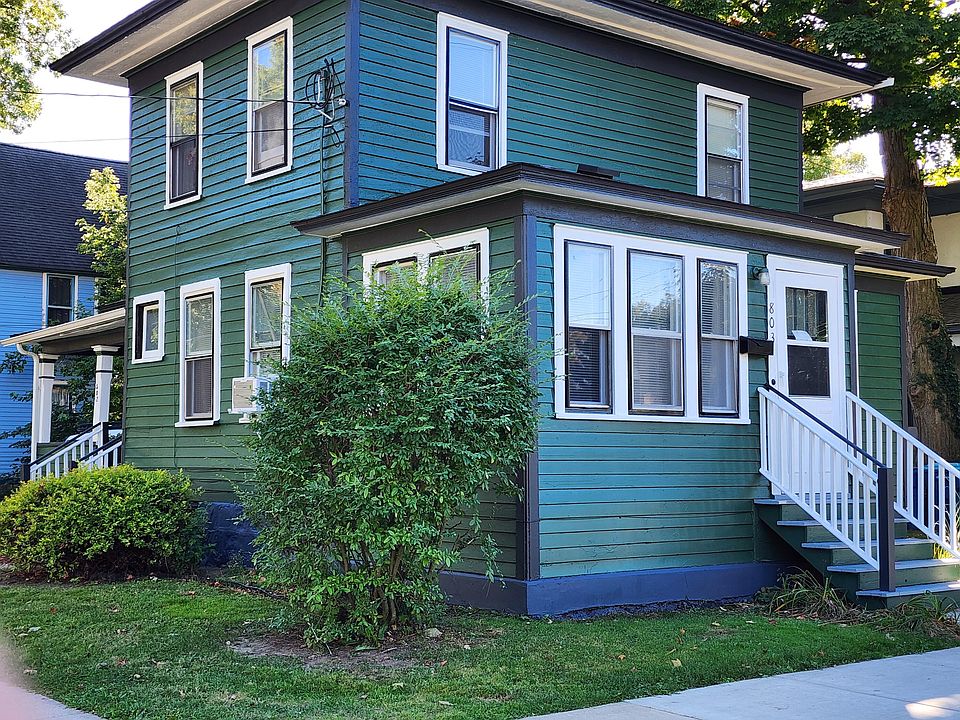 1st image of 502 Locust St