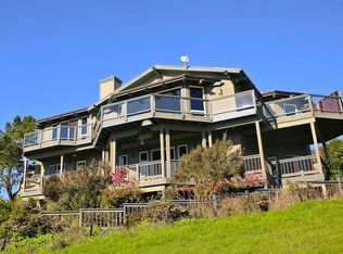 380 Huntington Rd, Cambria, CA 93428