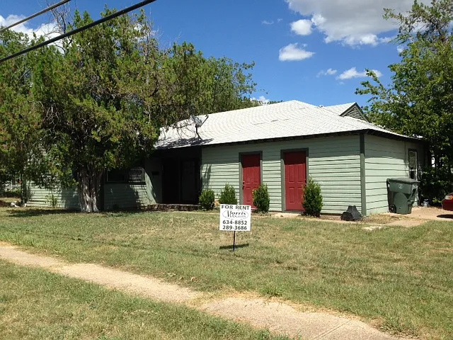 1801 Poage Ave — Photo 7