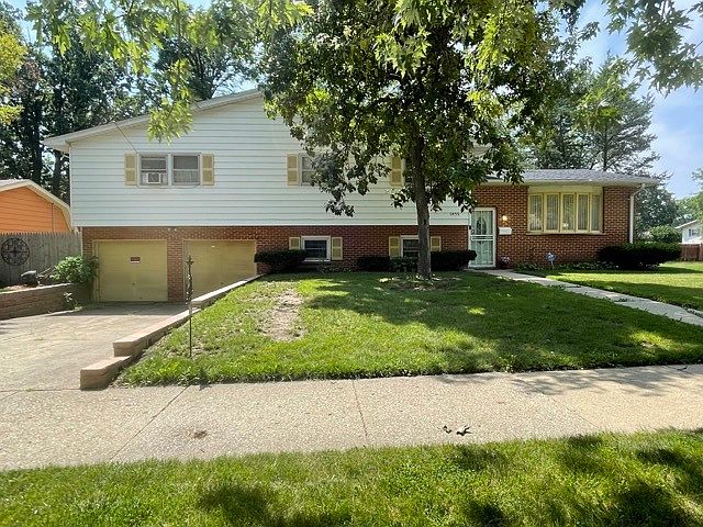 1st image of 2833 Tyler Ave