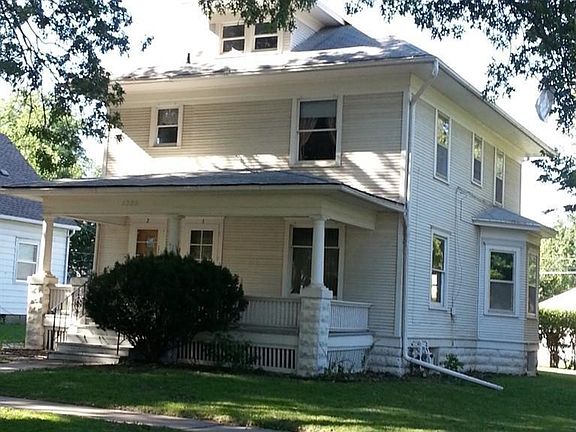 2nd image of 1228 Plum St