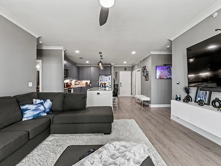 3517 Windhaven Pkwy #2305 — Photo 4