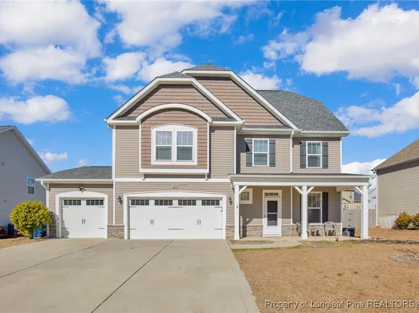 279 Stonebriar Ave, Raeford, NC 28376