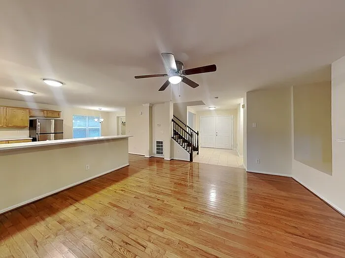 6265 Branch Hill Cir — Photo 2