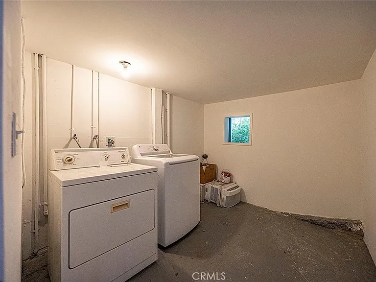 3322 Hamilton Way — Photo 25