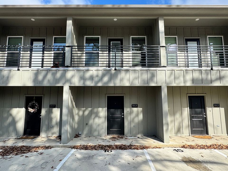 1st image of 527 N College St Unit 16