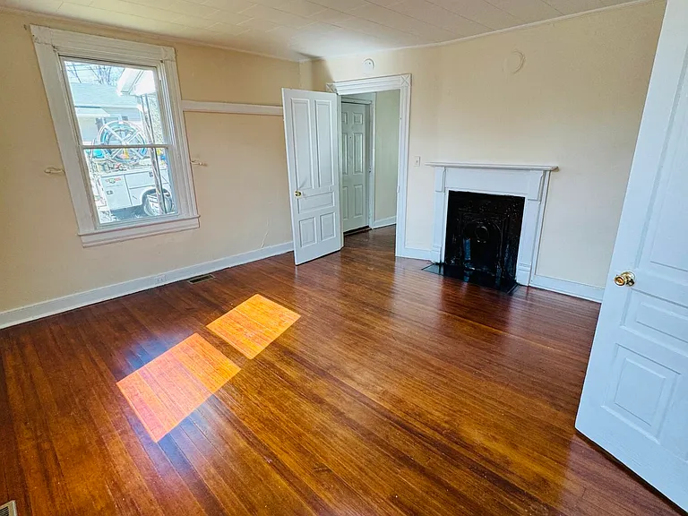 113 Schoolfield Dr — Photo 13