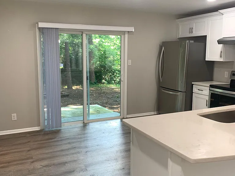 3626 Admiral Dr — Photo 9