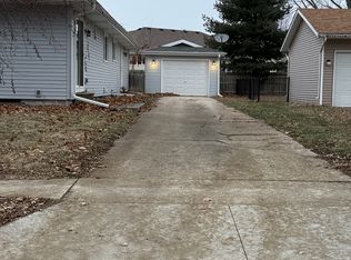 413 Opal Cir, Ames, IA 50010
