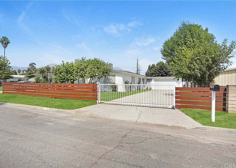 1st image of 7101 Elm Ave