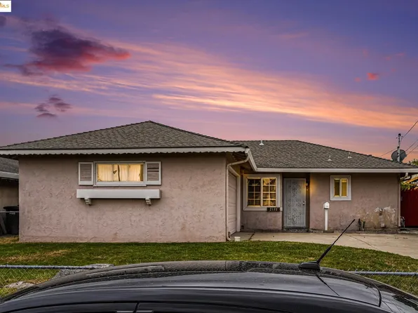 2135 Marsh Ave, Pittsburg, CA 94565