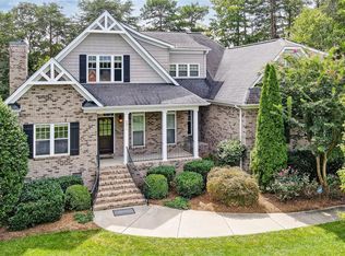 2371 Stoneview Ct, Denver, NC 28037