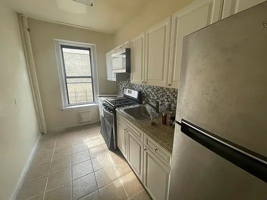 Rented by Queens Apartments Realty LLC | media 7