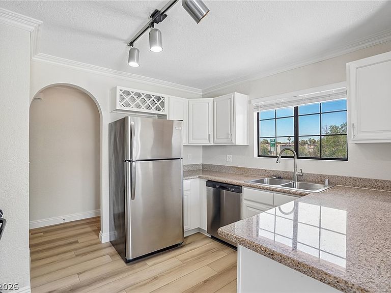 2700 N Rainbow Blvd #2136, Las Vegas, NV