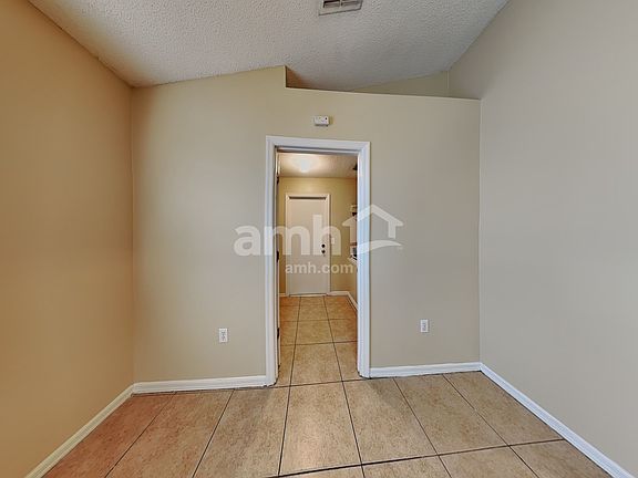 5th image of 1644 Stefan Cole Ln