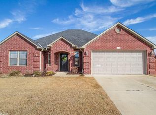 133 Harvick Cir, Cabot, AR 72023