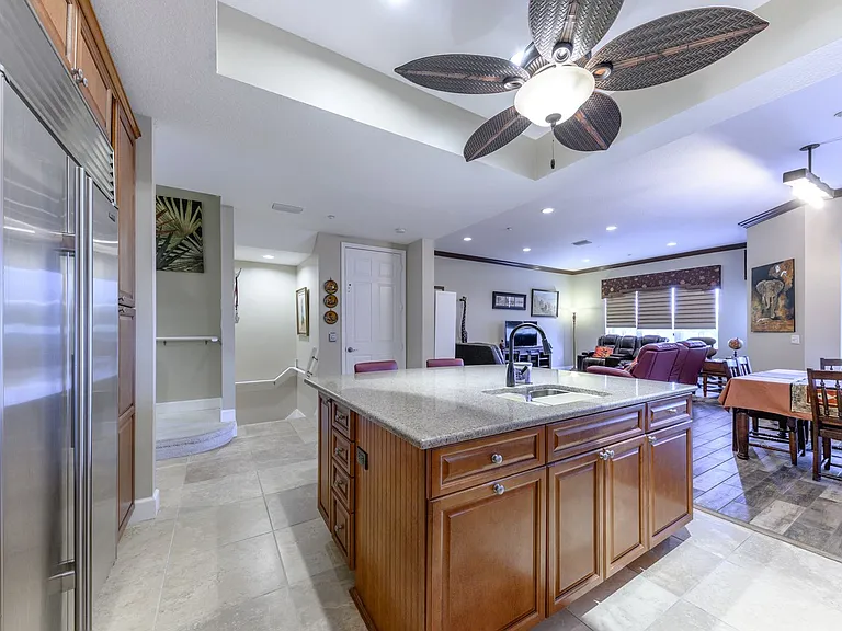 10300 Tarpon Landings Ter #4 — Photo 12