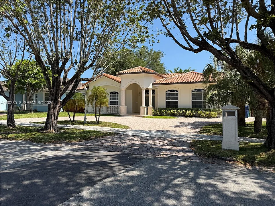 9444 SW 78th St