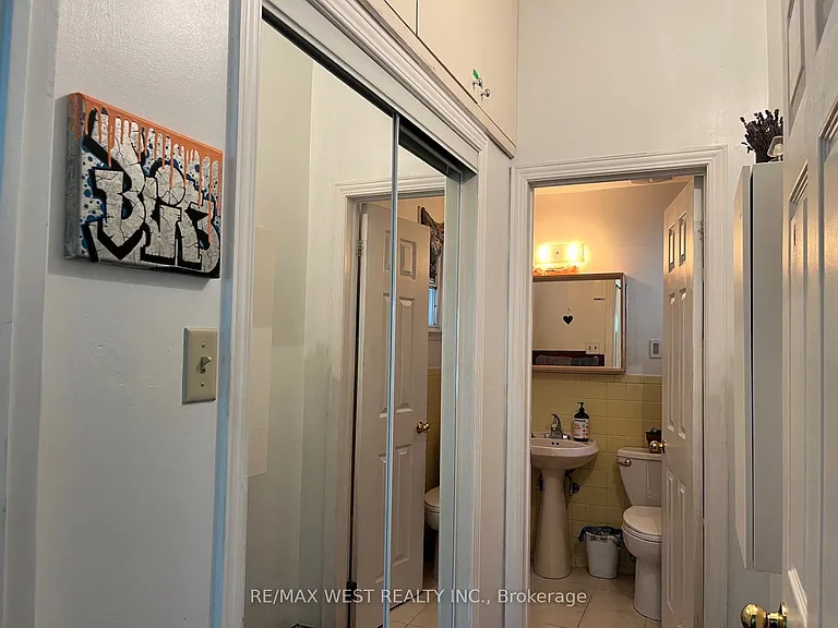 96 Springhurst Ave #2 — Photo 12