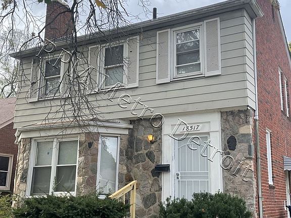 3rd image of 18517 Birwood St