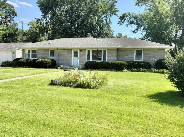 4029 Ridgeway Dr, Indianapolis, IN 46221