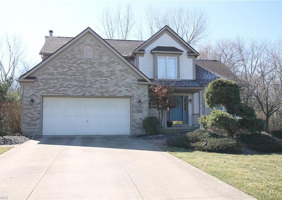 1st image of 4588 Greenlawn Dr
