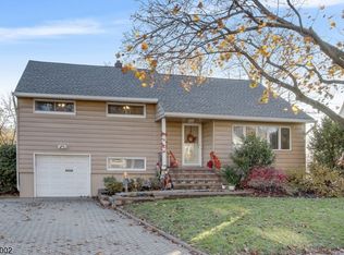 110 Beverly Rd, Bloomfield, NJ 07003