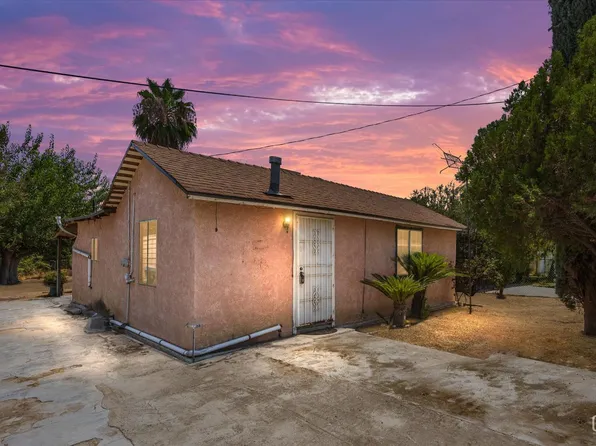 11417 Lowe St, Lamont, CA 93241