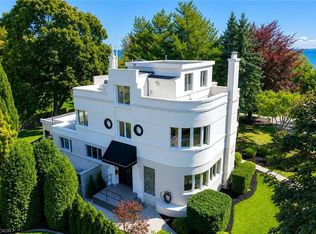 225 Saint Paul St, Burlington, ON L7R4G9