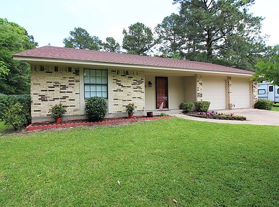 4th image of 903 Meadow Ln