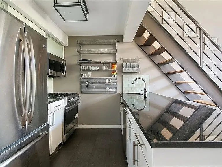 236 N 7th St #2L — Photo 2