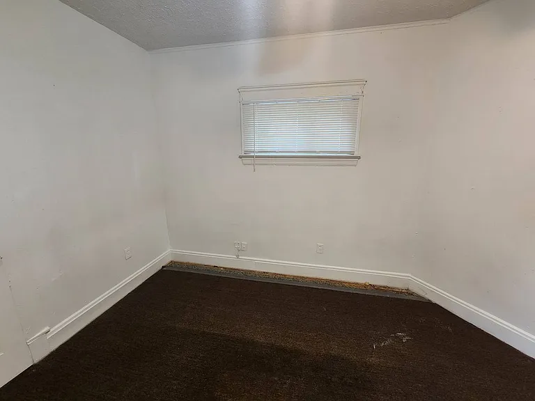 536 E 117th St Cleveland, OH 44108 — Photo 19