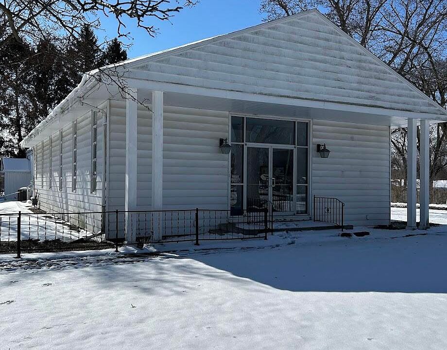 1st image of 2451 Spansail Dr