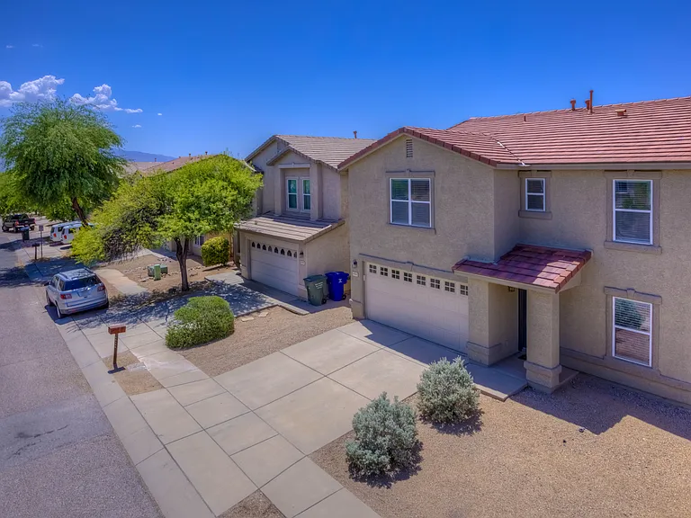 10360 E Malta St — Photo 4