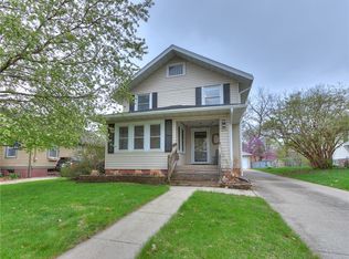 1234 40th St, Des Moines, IA 50311