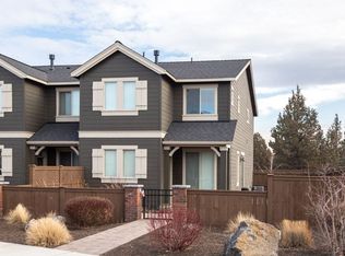 20904 NE High Desert Ln, Bend, OR 97701