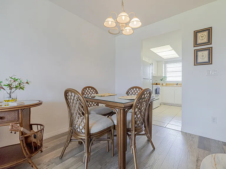 16881 Davis Rd — Photo 11