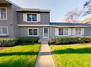 37 Thicket, Irvine, CA 92614